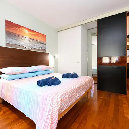 Apartment Le Finestre Sugli Ulivi Centro Storico Desenzano Desenzano del Garda