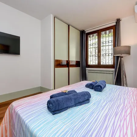 Apartment Le Finestre Sugli Ulivi Centro Storico Desenzano
